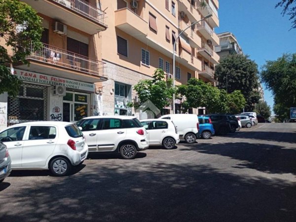 negozio in vendita a Roma in zona Tiburtino