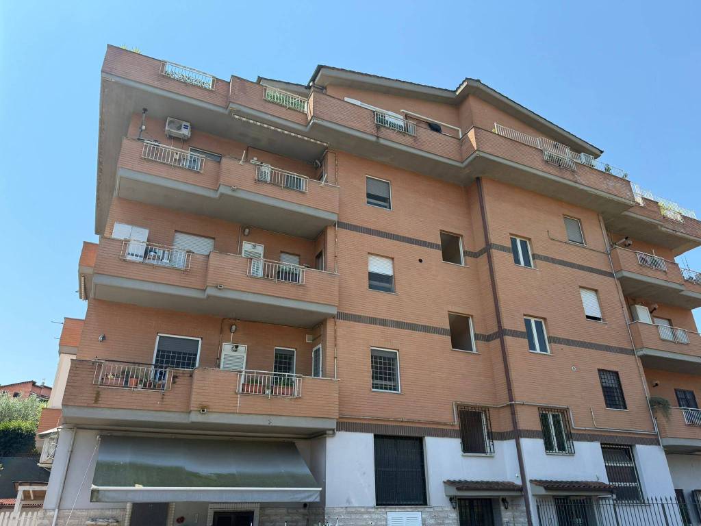 appartamento in vendita a Roma in zona Ottavia