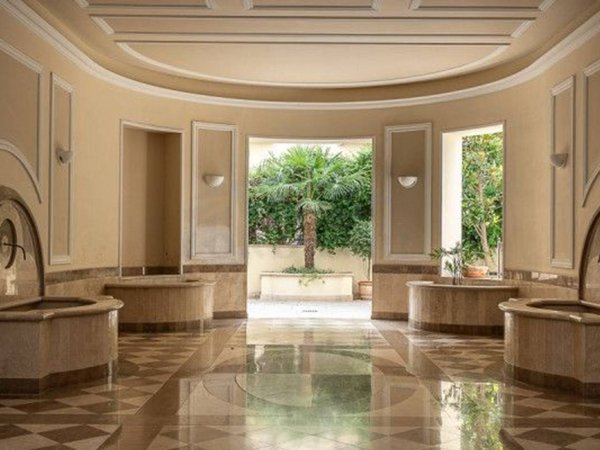 appartamento in vendita a Roma in zona Esquilino