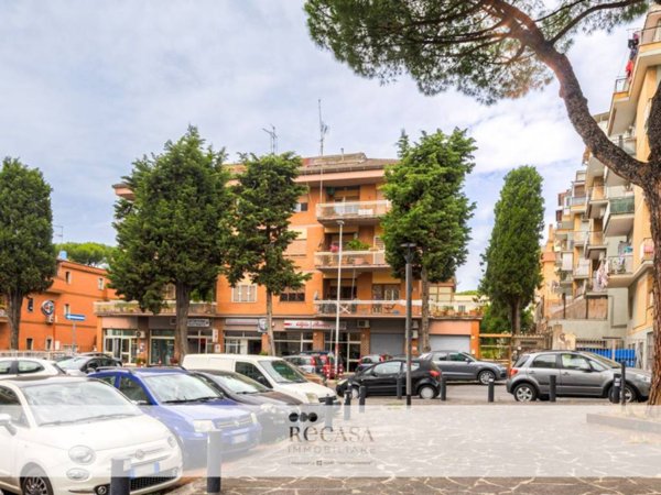 appartamento in vendita a Roma in zona Primavalle