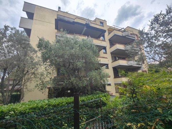 appartamento in vendita a Roma in zona Tor di Quinto