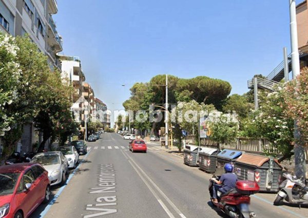 intera palazzina in vendita a Roma in zona Trieste