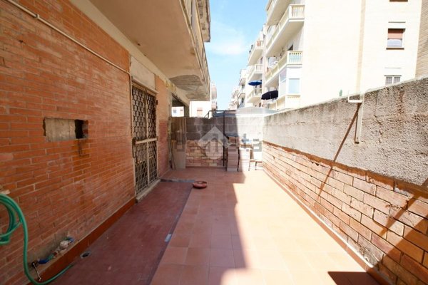 appartamento in vendita a Roma in zona Ostia
