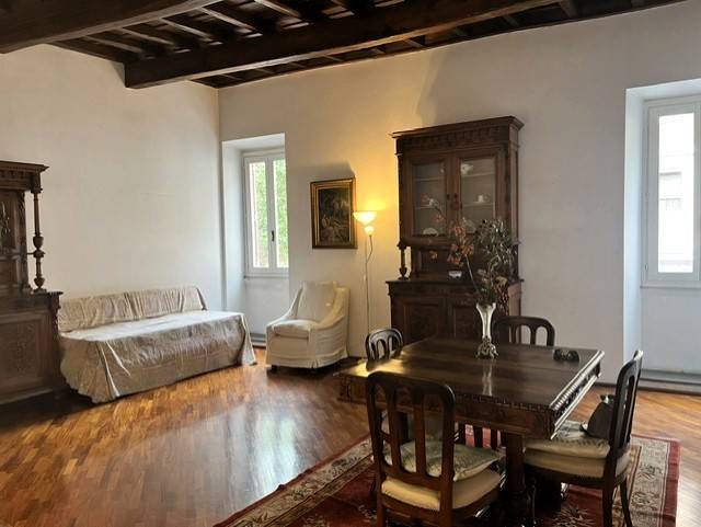 appartamento in vendita a Roma in zona Rione Borgo