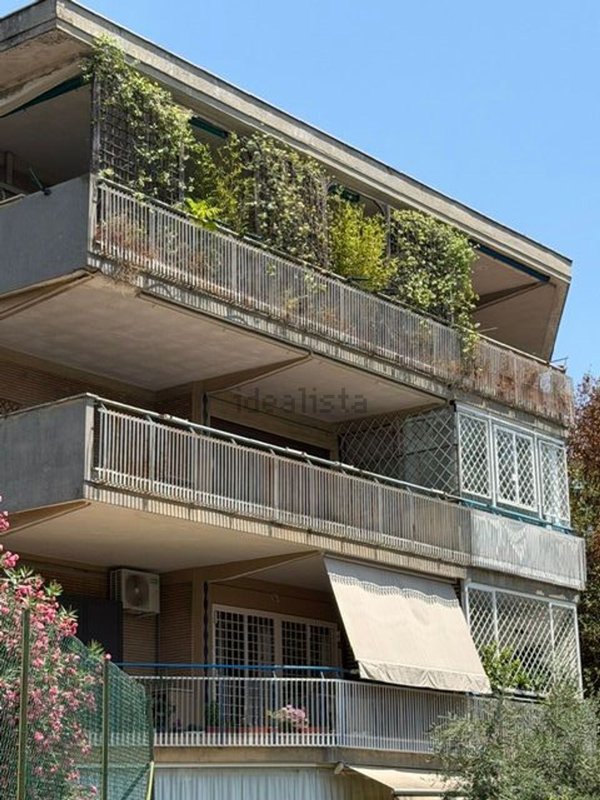 appartamento in vendita a Roma in zona Tor di Quinto