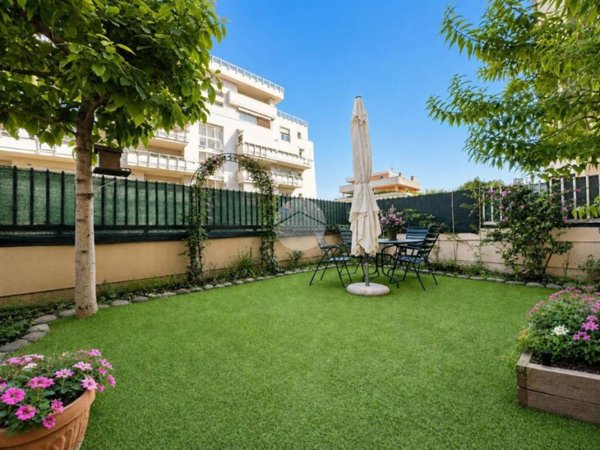 appartamento in vendita a Roma in zona Mezzocammino
