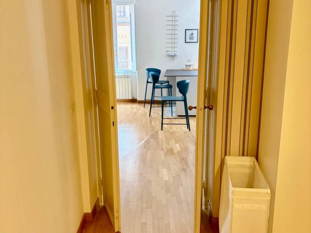 appartamento in vendita a Roma in zona Parione/Sant'Eustachio