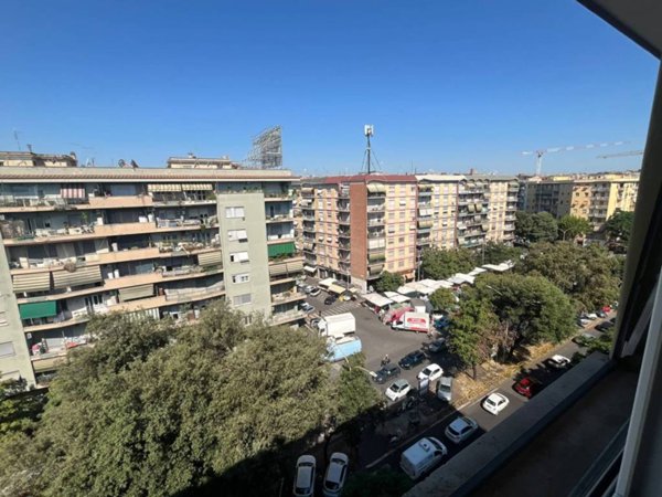 appartamento in vendita a Roma in zona Portuense