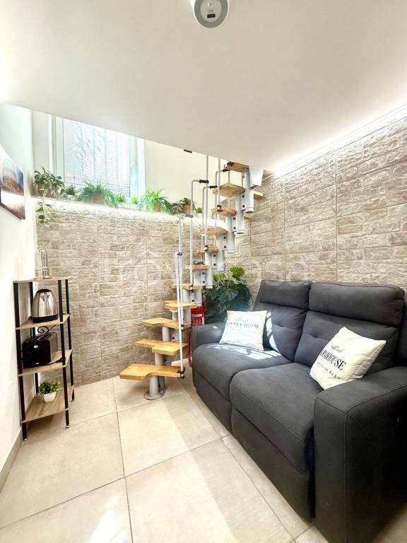 appartamento in vendita a Roma in zona Trastevere