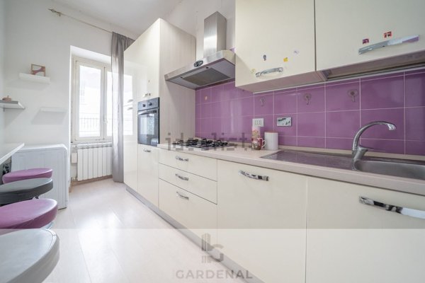 appartamento in vendita a Roma in zona Torre Angela