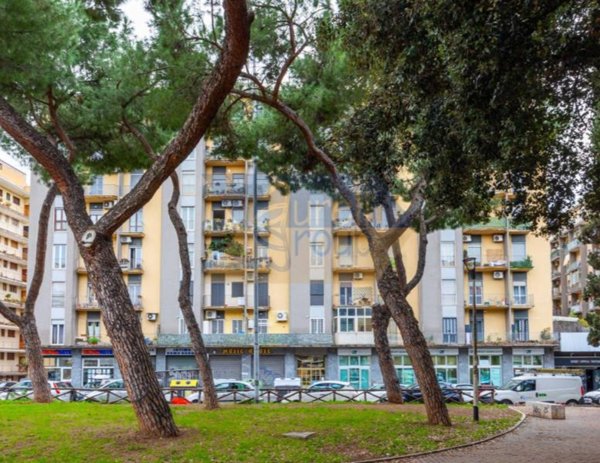 appartamento in vendita a Roma in zona Tuscolano