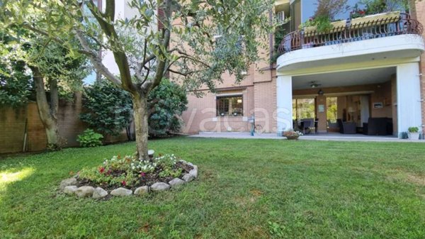 appartamento in vendita a Roma in zona Monte Sacro/Talenti