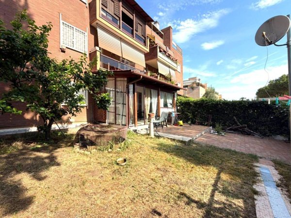appartamento in vendita a Roma in zona Casalotti