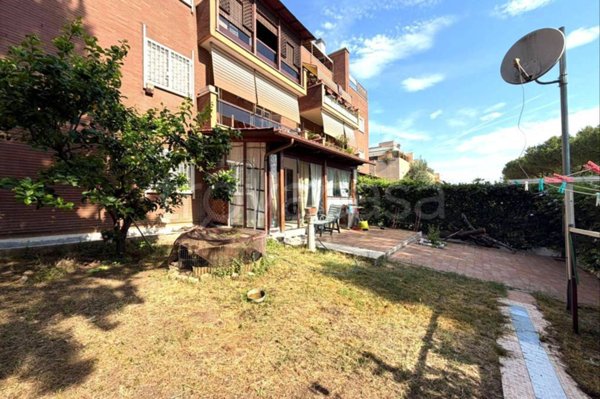 appartamento in vendita a Roma in zona Casalotti