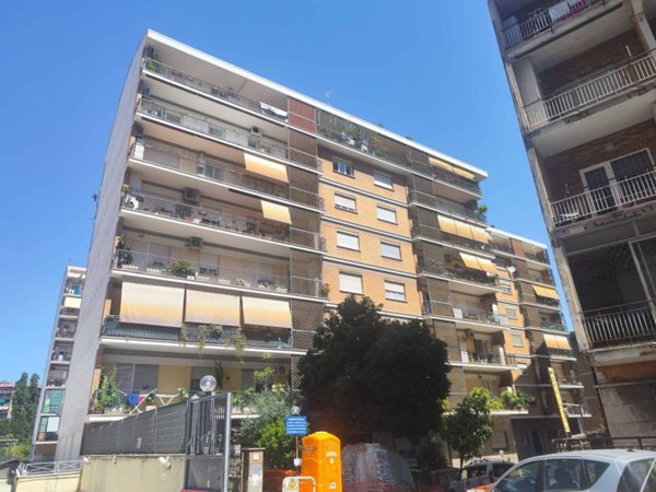 appartamento in vendita a Roma in zona Portuense