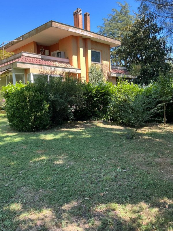 casa indipendente in vendita a Roma in zona Olgiata