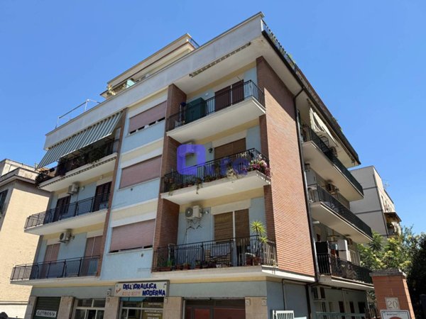 appartamento in vendita a Roma in zona Alessandrino
