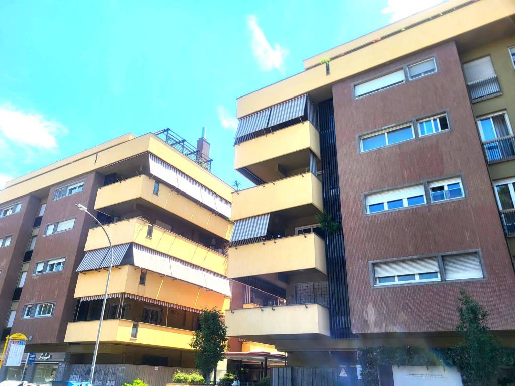 appartamento in vendita a Roma in zona Ostia