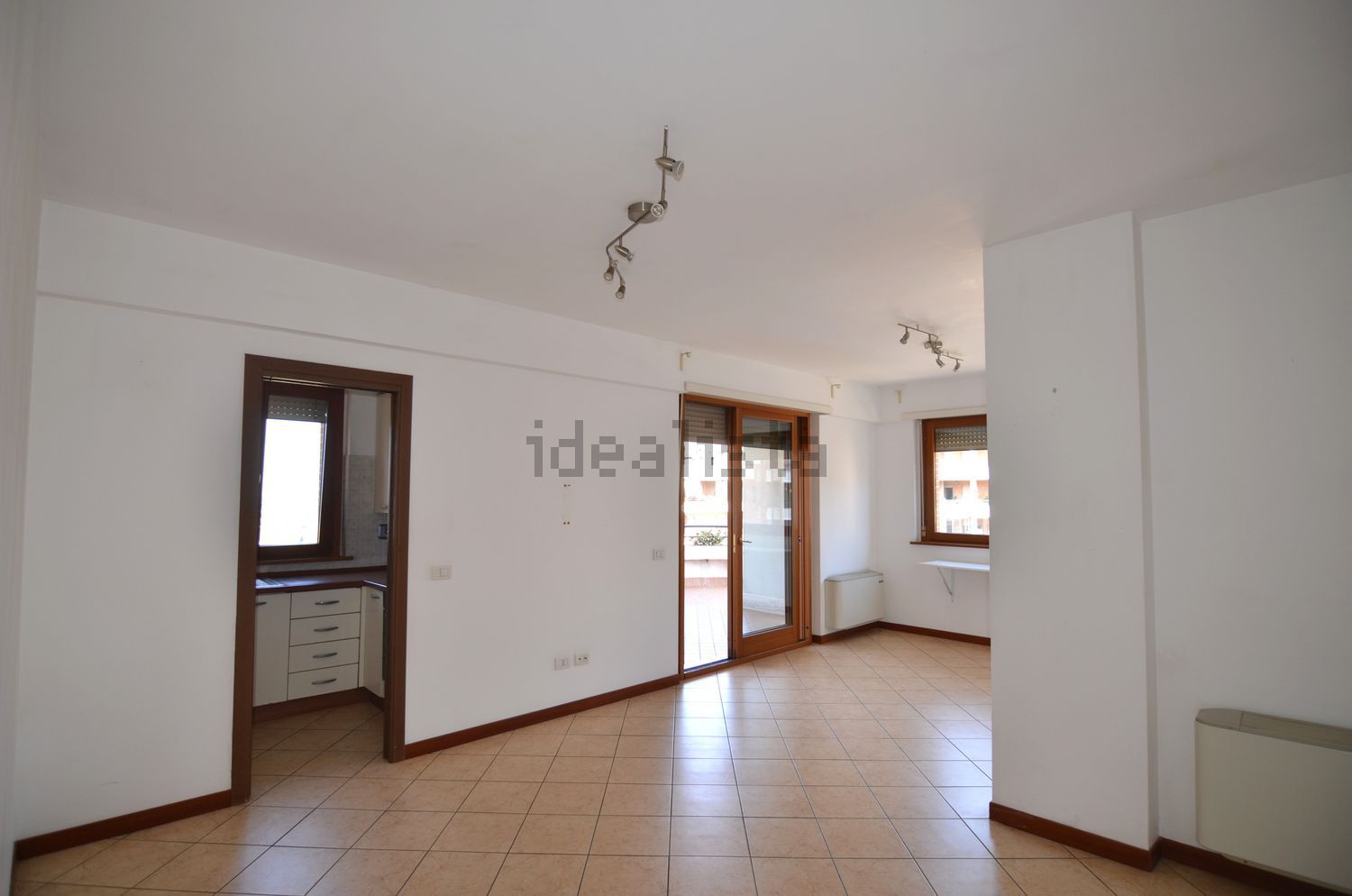 appartamento in vendita a Roma in zona Acilia