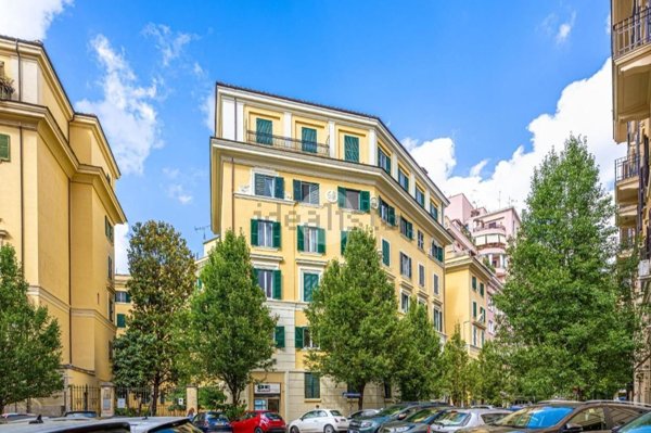 locale di sgombero in vendita a Roma in zona Della Vittoria