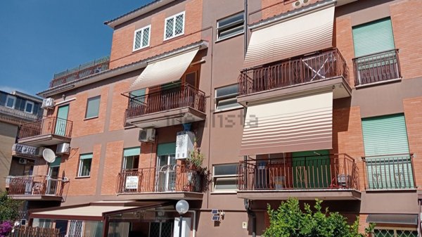 appartamento in vendita a Roma in zona Colle Prenestino