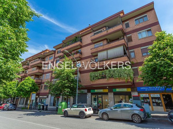 appartamento in vendita a Roma in zona Torrino