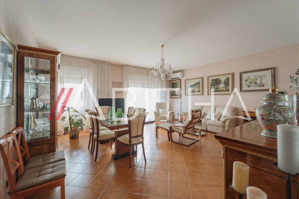 appartamento in vendita a Roma in zona San Basilio