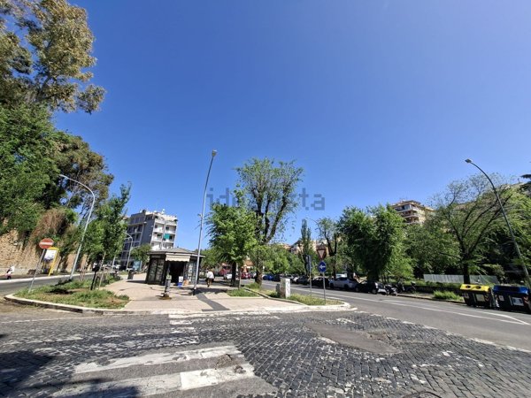appartamento in vendita a Roma in zona Gianicolense