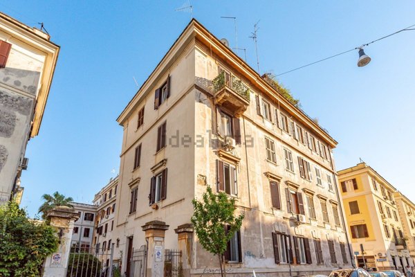appartamento in vendita a Roma in zona Testaccio