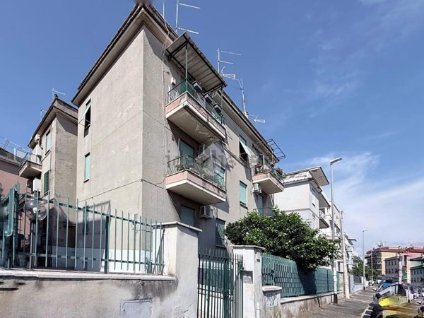 appartamento in vendita a Roma in zona Prenestino-Centocelle