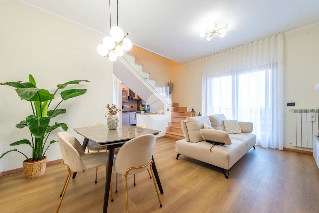 appartamento in vendita a Roma in zona Finocchio