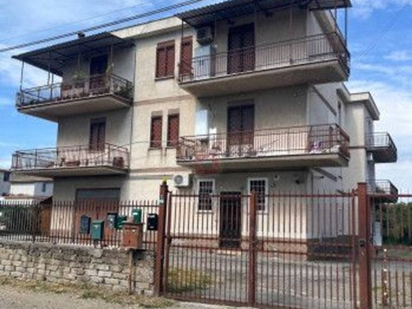 appartamento in vendita a Roma in zona Finocchio