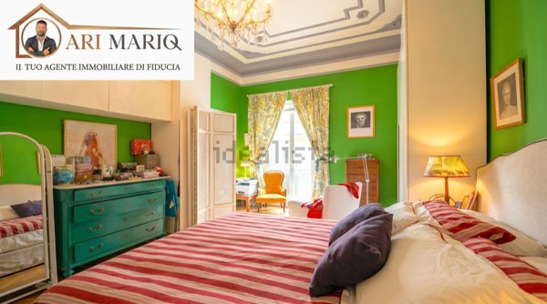 appartamento in vendita a Roma in zona Rione Monti/Campitelli
