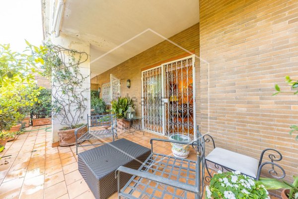 appartamento in vendita a Roma in zona Tomba di Nerone