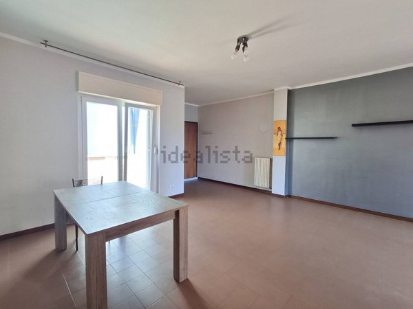 appartamento in vendita a Roma in zona Ostiense
