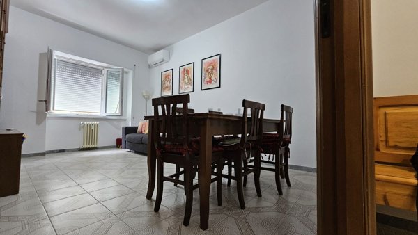 appartamento in vendita a Roma in zona Portuense