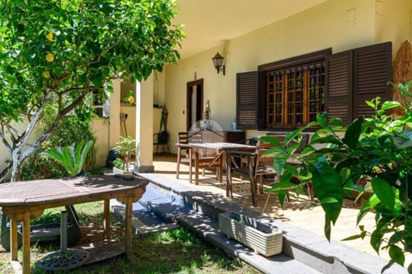 casa indipendente in vendita a Roma in zona La Pisana