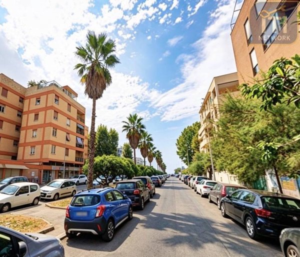 negozio in vendita a Roma in zona Ostia