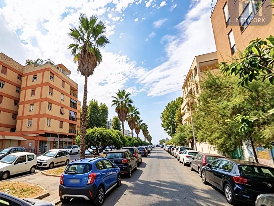 negozio in vendita a Roma in zona Ostia