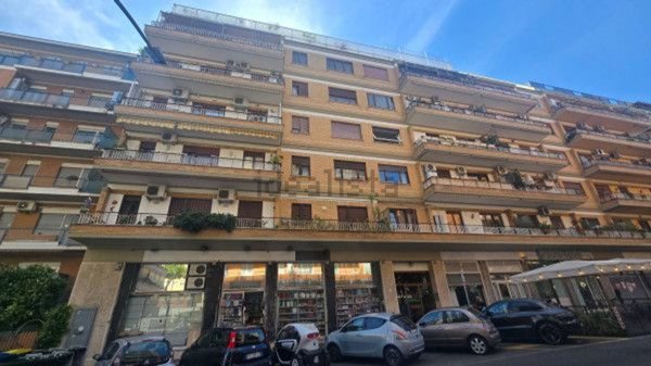 appartamento in vendita a Roma in zona Aurelio