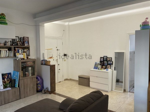 appartamento in vendita a Roma in zona Appio Pignatelli