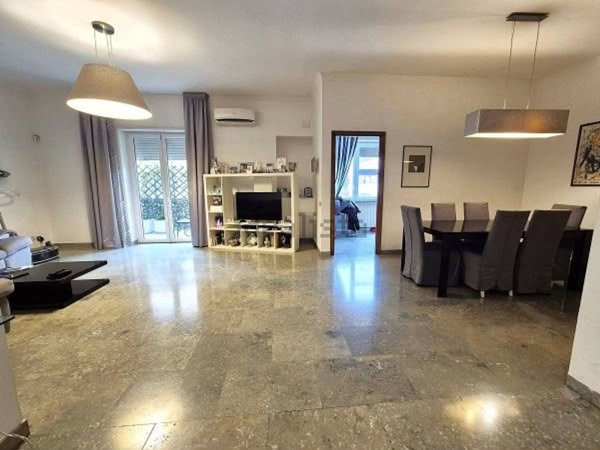 appartamento in vendita a Roma in zona Tor di Quinto