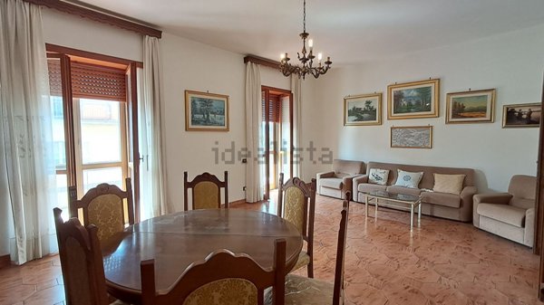 appartamento in vendita a Roma in zona Osteria Nuova