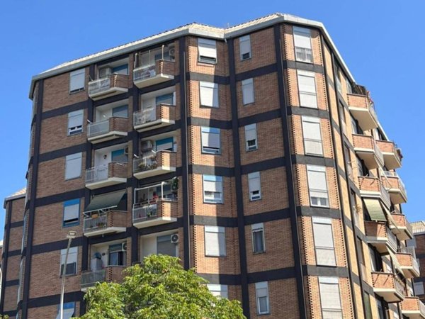 appartamento in vendita a Roma in zona Portuense