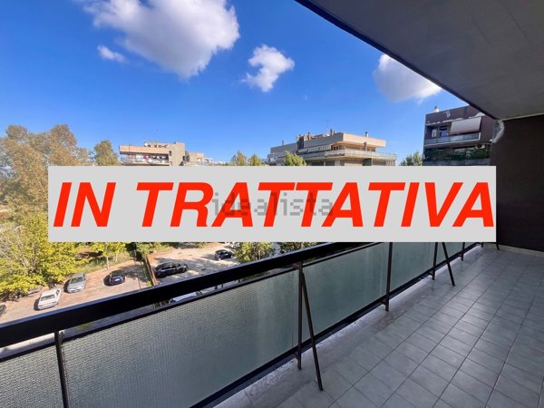 appartamento in vendita a Roma in zona Dragoncello