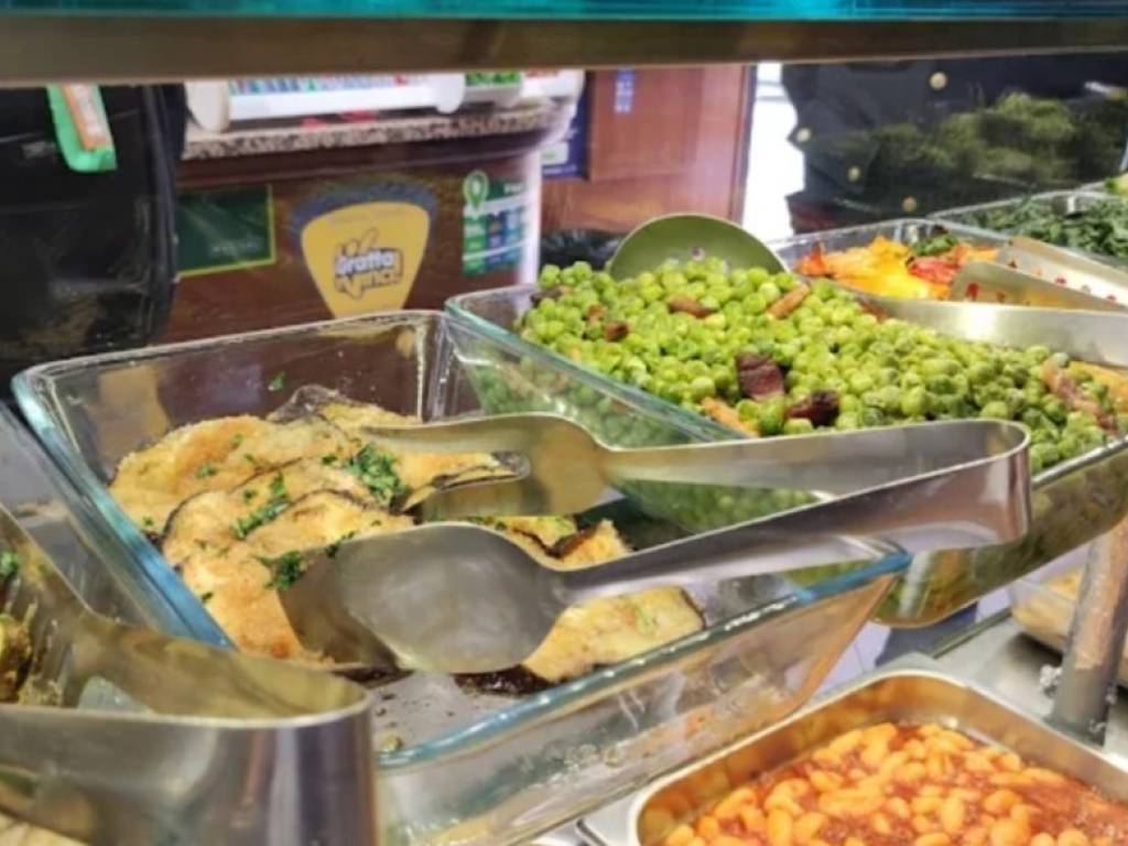 negozio in vendita a Roma in zona Rione Prati