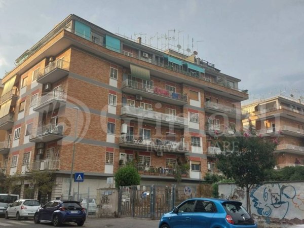 appartamento in vendita a Roma in zona Gianicolense