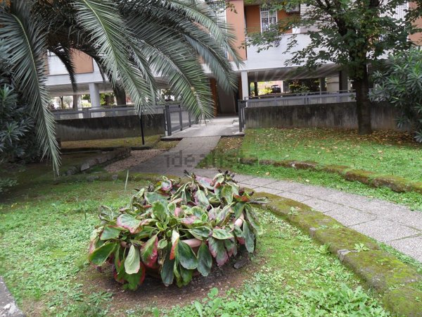 appartamento in vendita a Roma in zona Ostiense