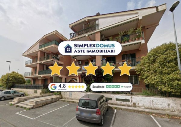 appartamento in vendita a Roma in zona Castelverde