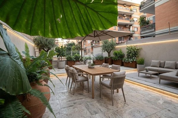 appartamento in vendita a Roma in zona Ostia